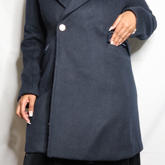 Jacket - Picture 2 of 2